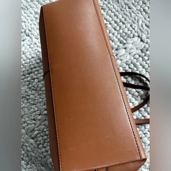 NWT Michael Kors “Jet Set” medium zip top tote - Picture 11 of 13